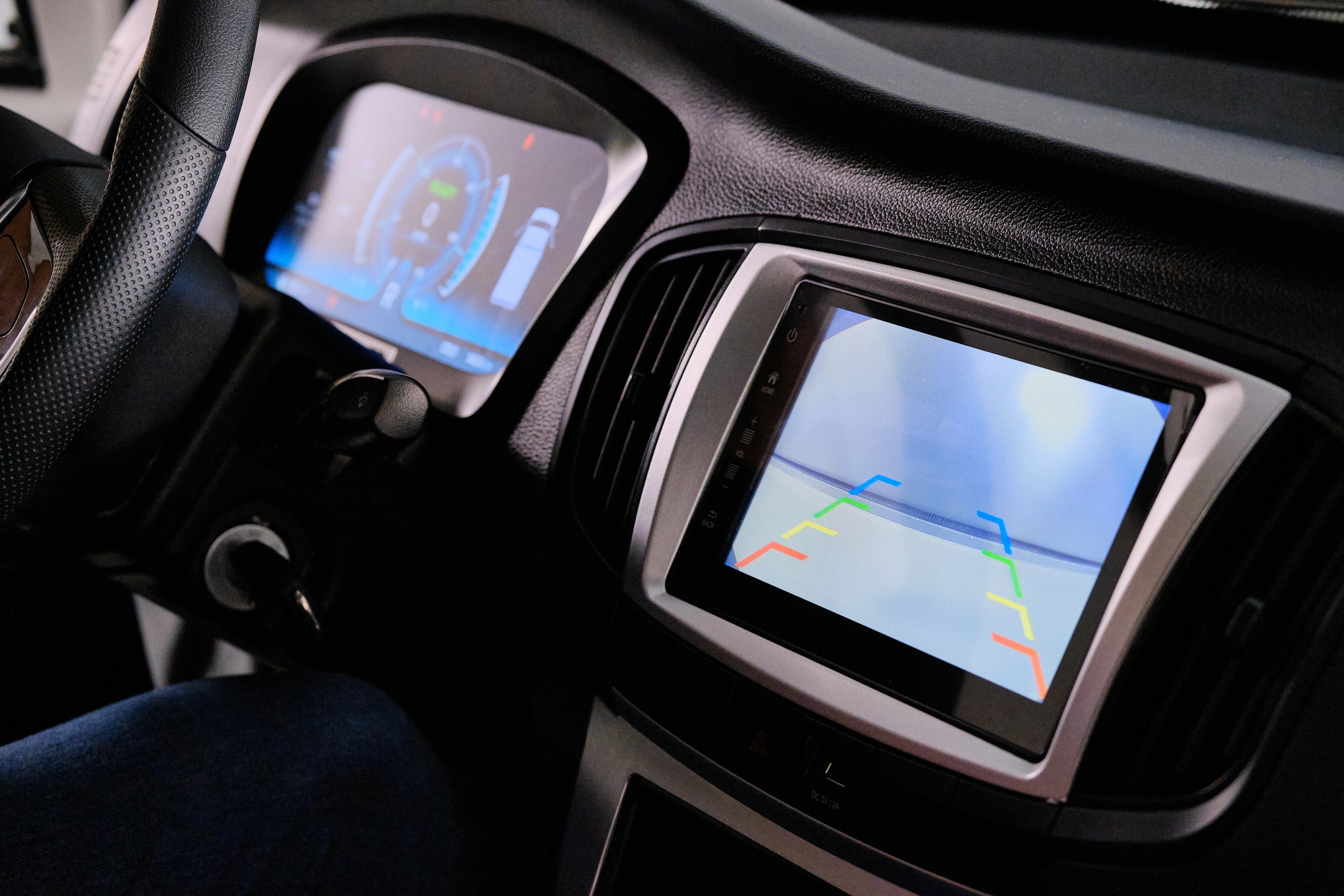 Baú de 5,2m³. FEVER